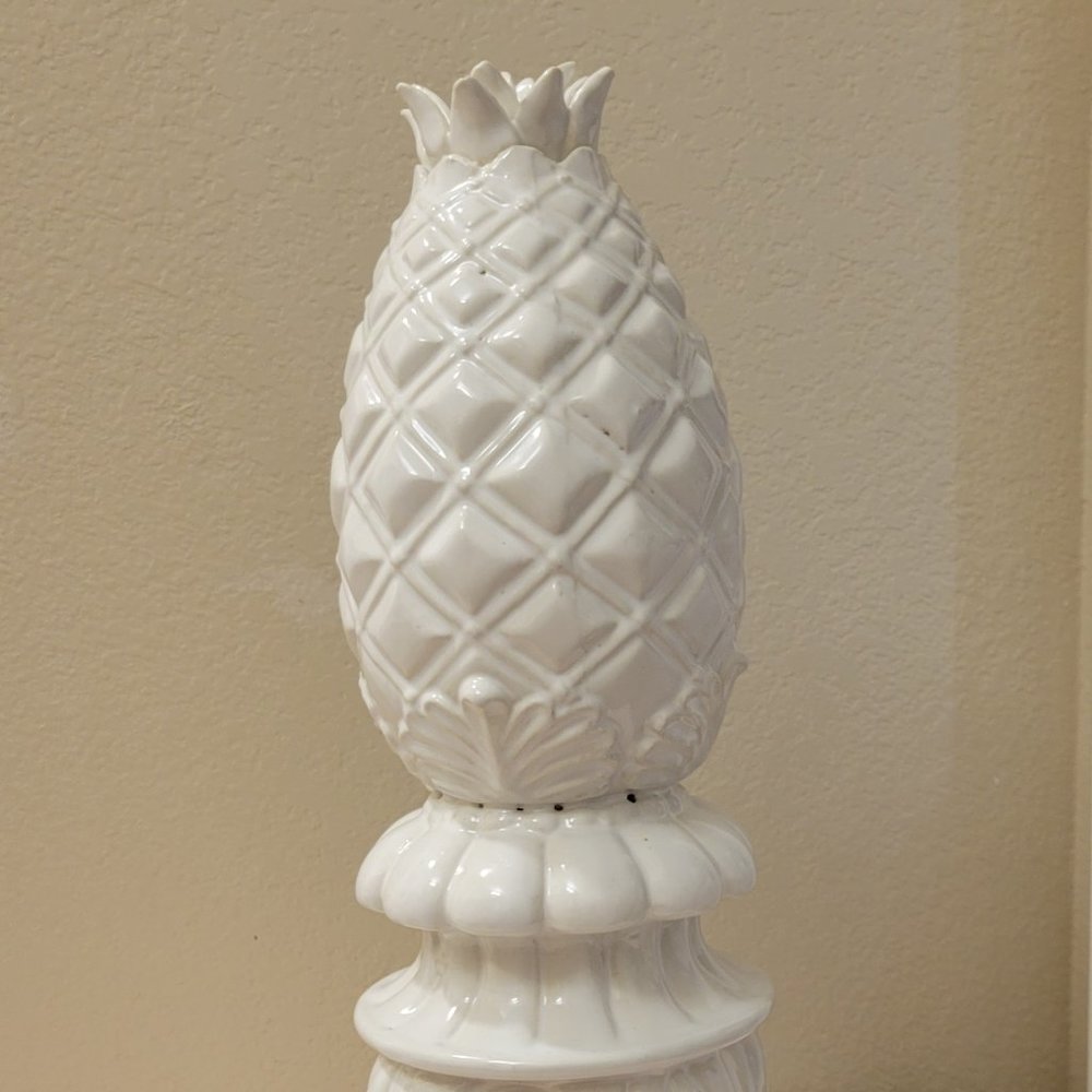 Pineapple sculpture